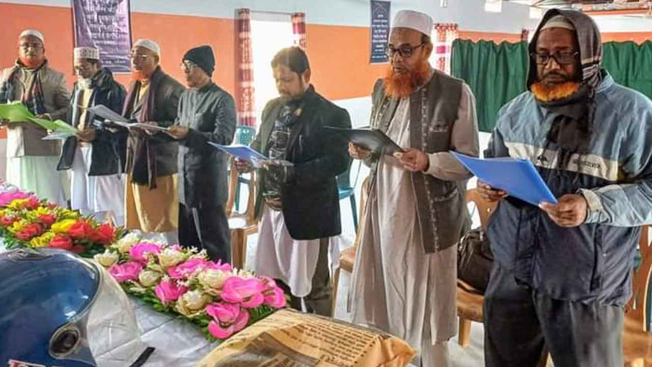 শপথ নিলেন গাইবান্ধার ৭ উপজেলা জামায়াতে ইসলামীর আমির