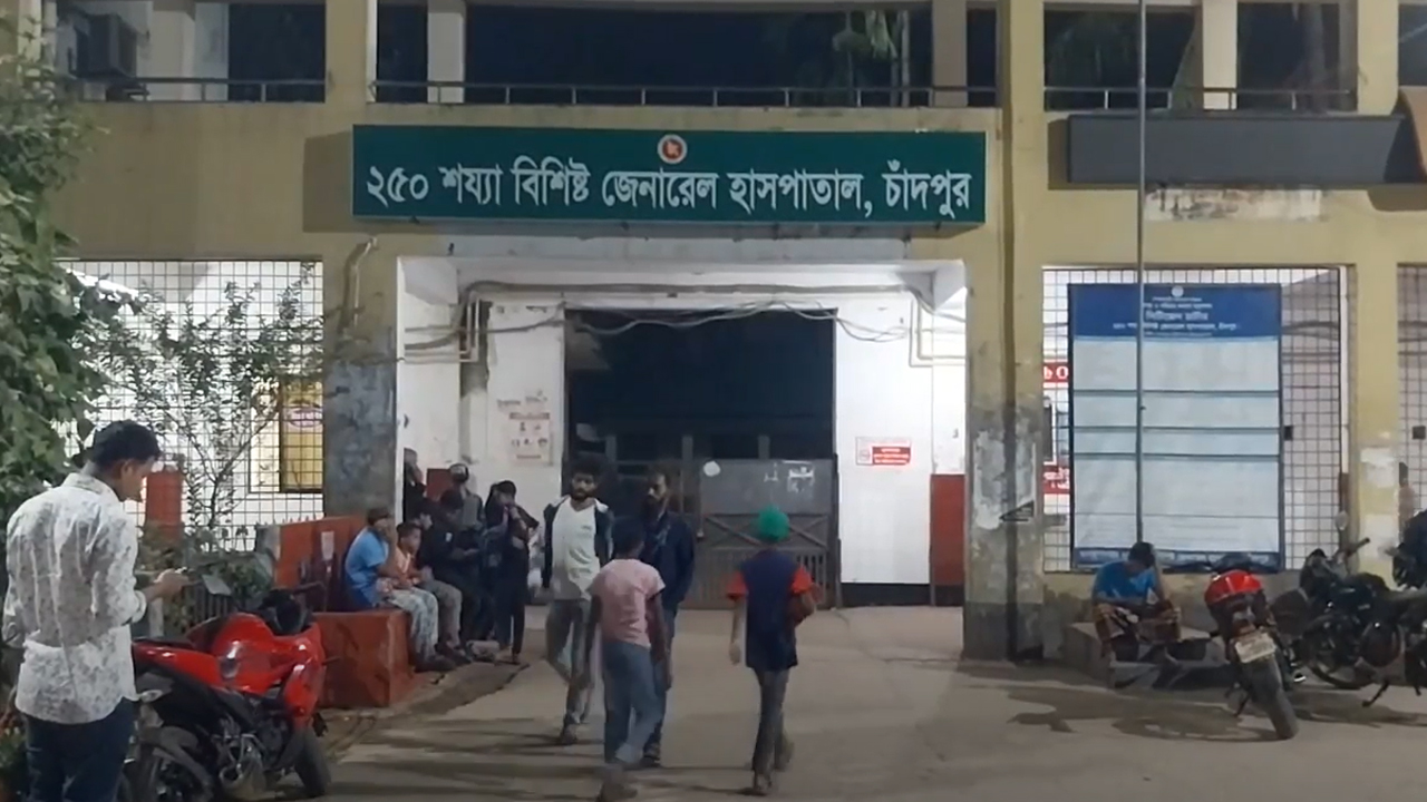 ফরিদগঞ্জে ছেলের কাঠের আঘাতে মায়ের মৃত্যু