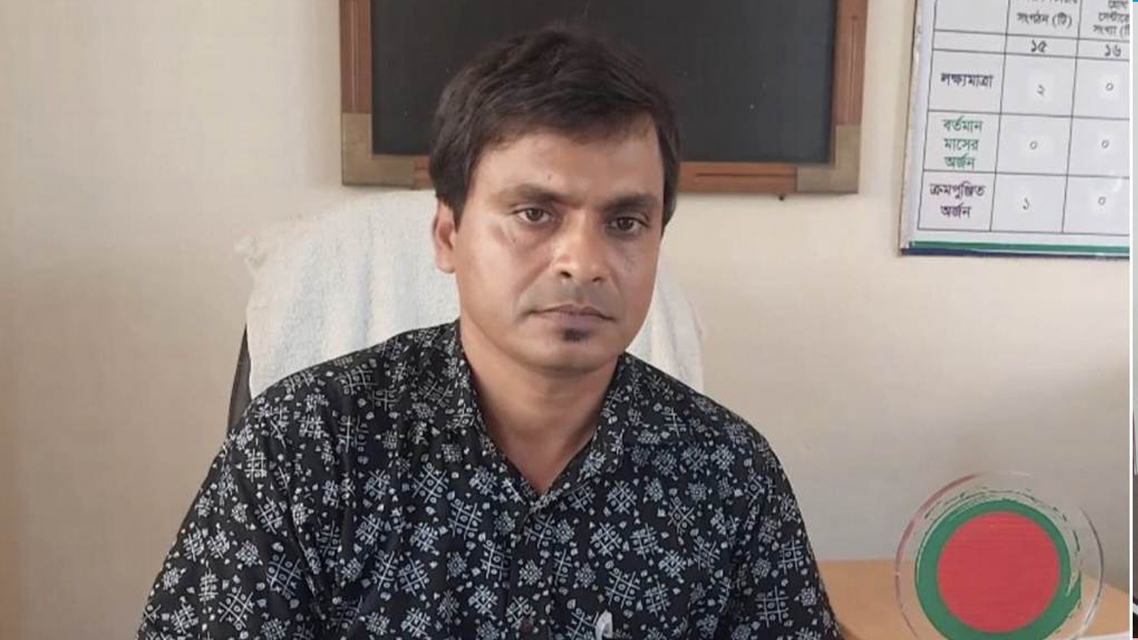 ইসকন নিয়ে ফেসবুকে স্ট্যাটাস, বিতর্কিত মৎস্য কর্মকর্তাকে বদলি