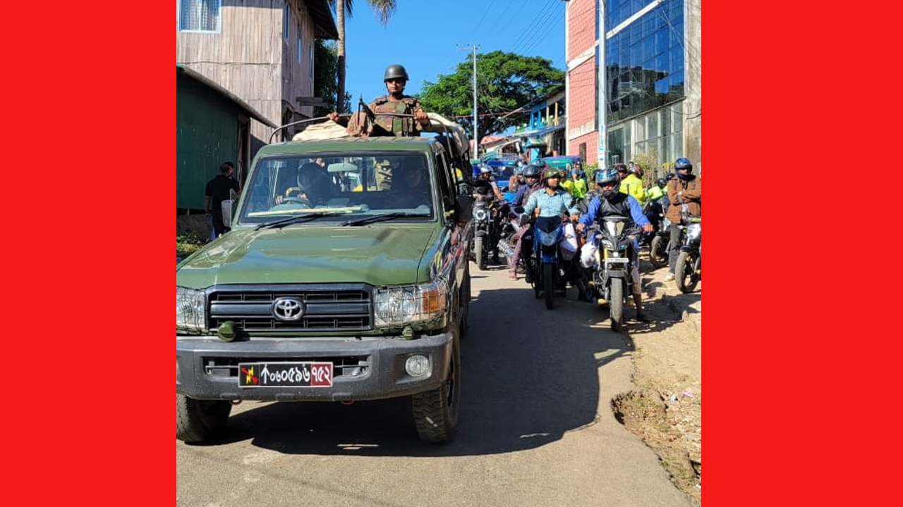 সাজেকে গোলাগুলি, আটকা পর্যটকরা ফিরছেন