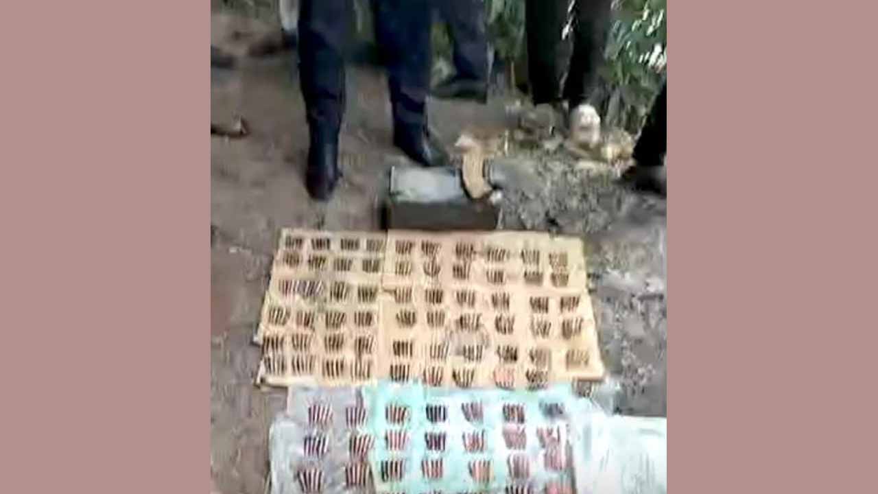 নোয়াখালীতে থানা থেকে লুট হওয়া ৫৭৬টি বুলেট উদ্ধার