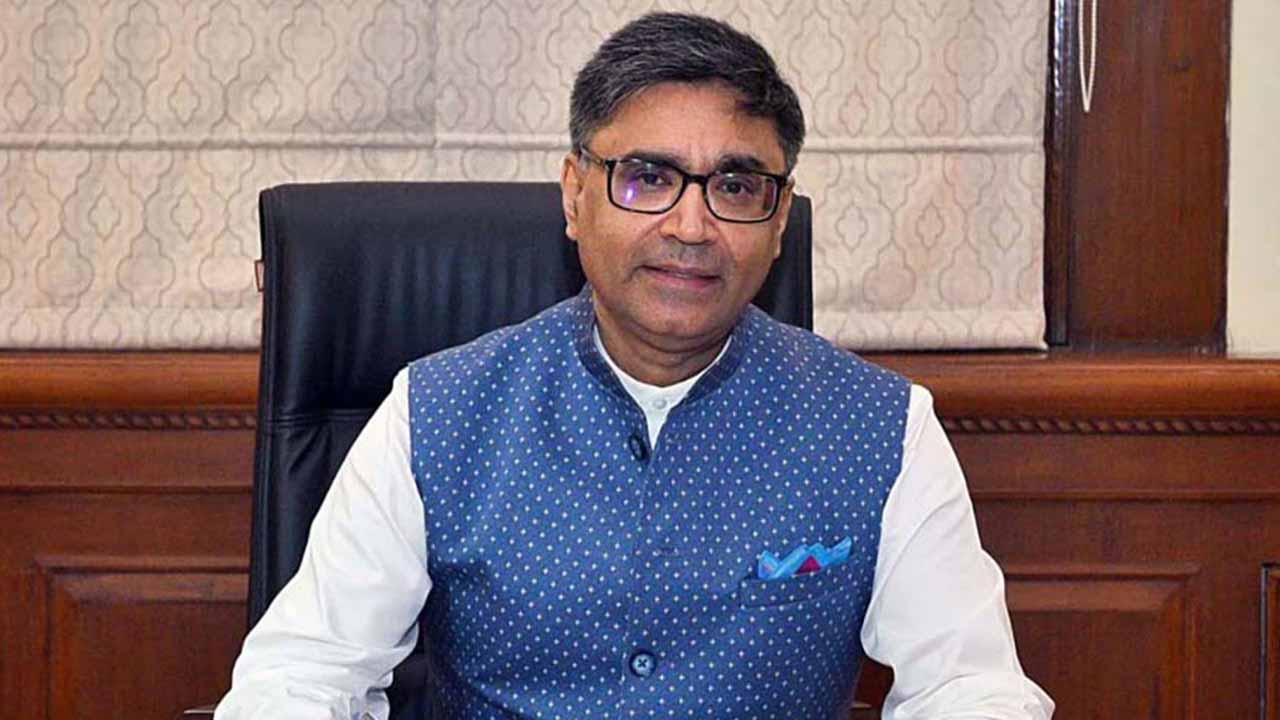 ঢাকায় ভারতের পররাষ্ট্রসচিব মিশ্রি