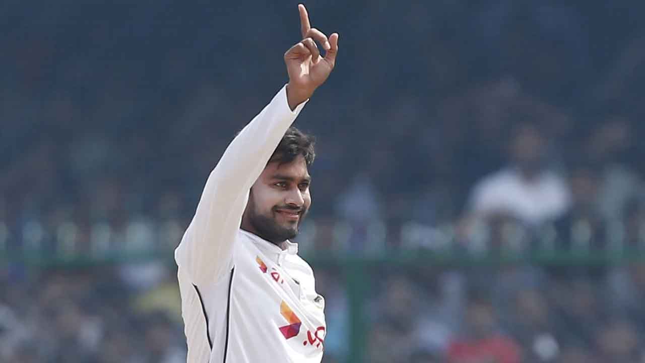 টেস্ট অলরাউন্ডার র&zwnj;্যাঙ্কিংয়ে দুই নম্বরে মিরাজ