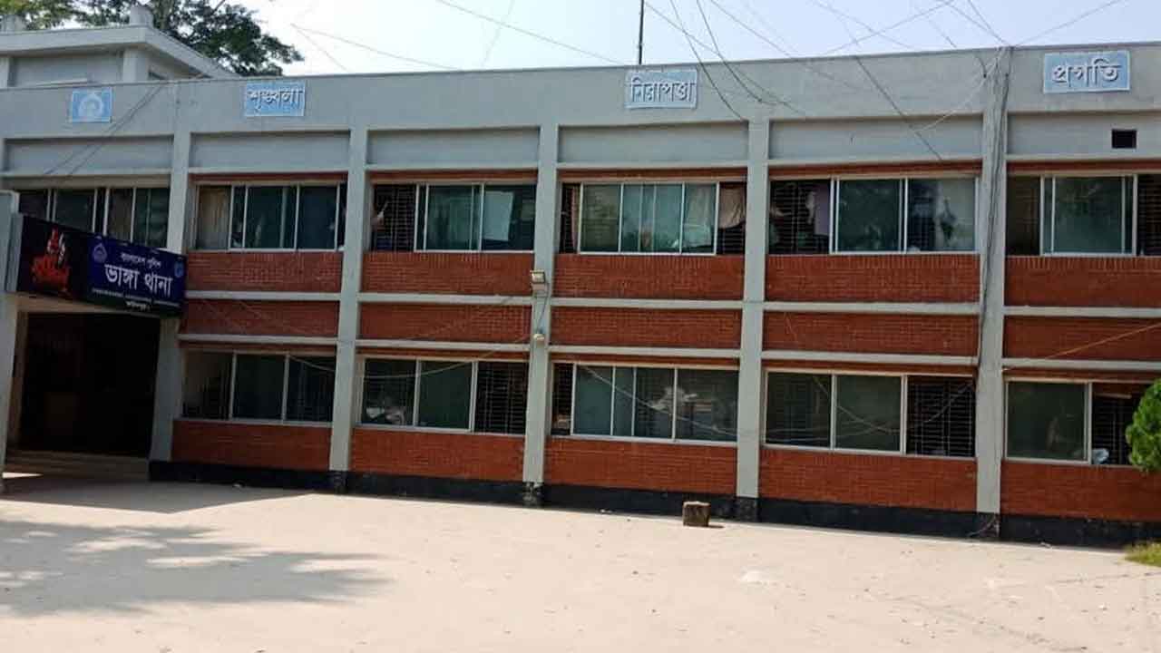 ফরিদপুরে পেঁয়াজের বীজ নিয়ে দুই গ্রামবাসীর সংঘর্ষ, আহত ১৩
