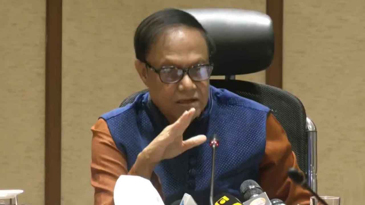 &lsquo;মূল্যস্ফীতি সহনীয় হতে এক বছর সময় লাগবে&rsquo;