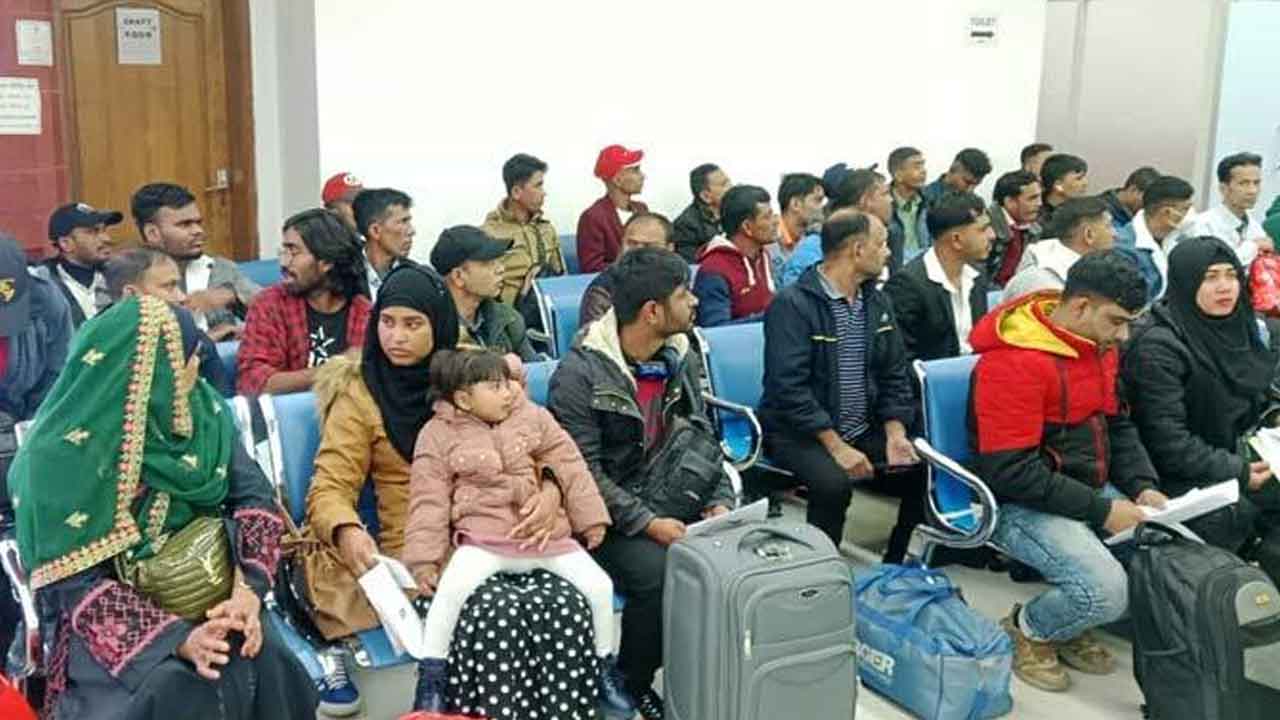 লেবানন থেকে ফিরলেন আরও ৮৫ বাংলাদেশি
