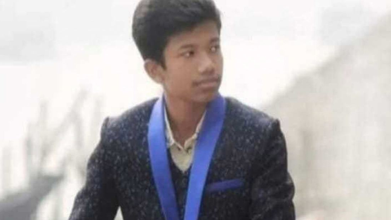 নারায়ণগঞ্জে ছিনতাইকারীদের ছুরিকাঘাতে বিশ্ববিদ্যালয় শিক্ষার্থীর মৃত্যু