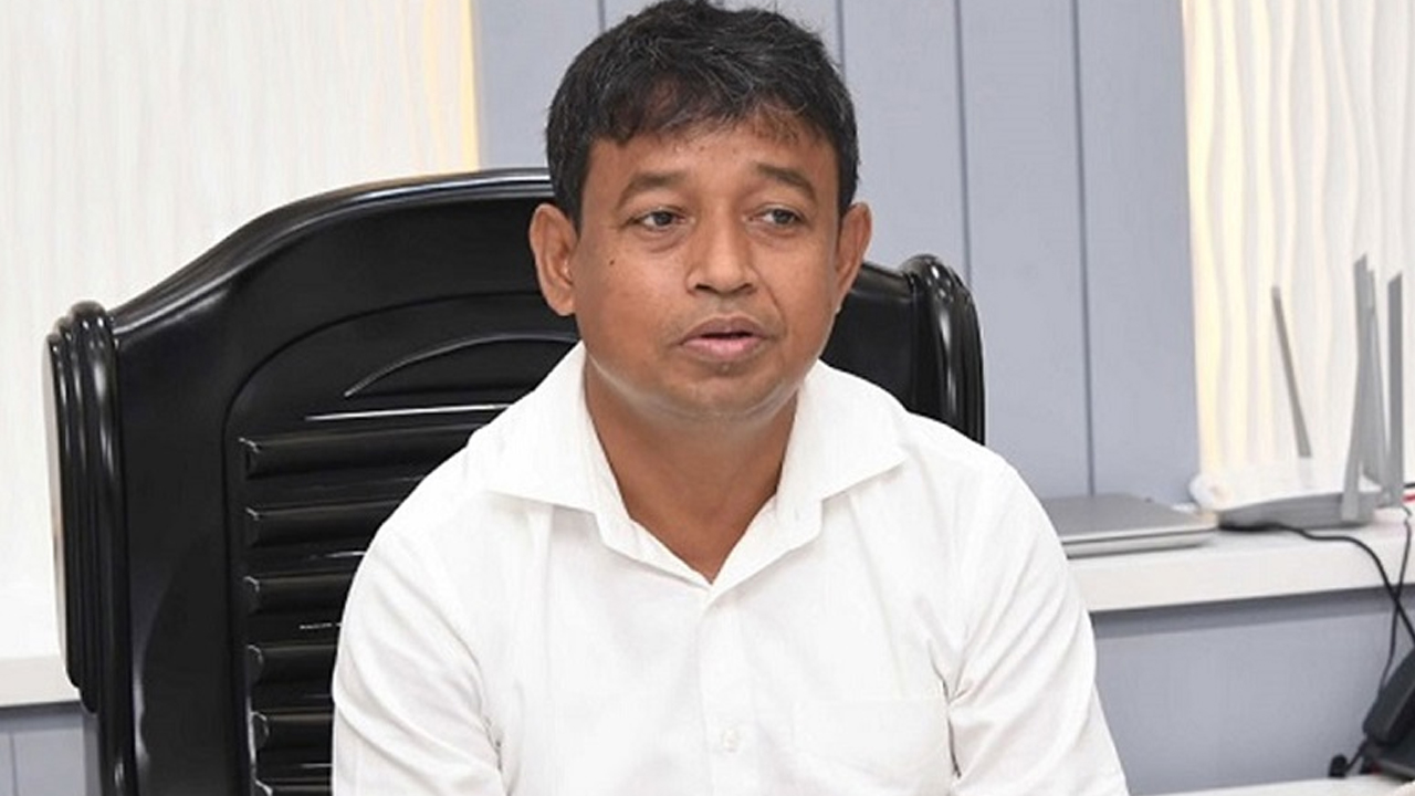 স্ত্রী ও ভাইসহ সাবেক ডিবি প্রধান হারুনের বিরুদ্ধে দুর্নীতির মামলা