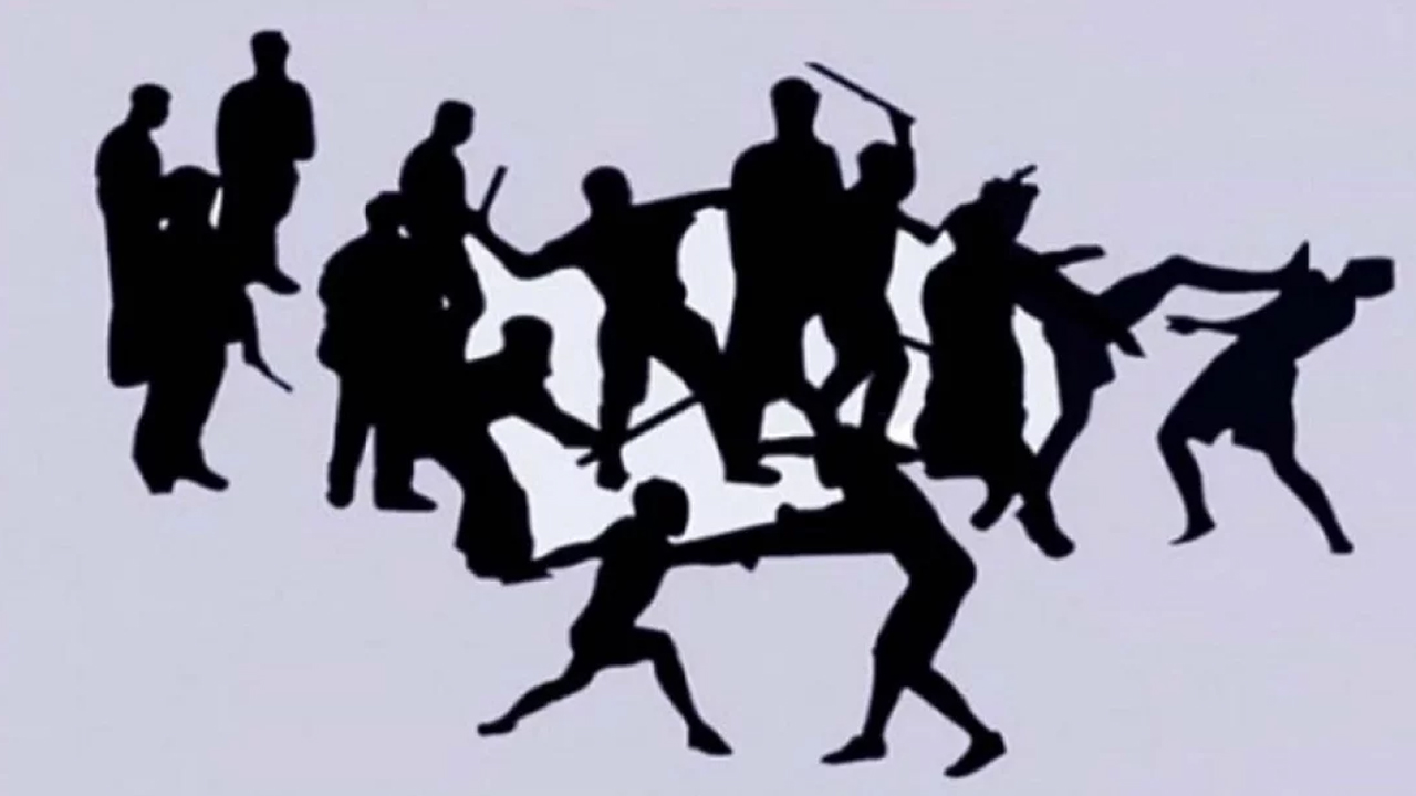 বিএনপির দুই গ্রুপের সংঘর্ষ, ১ জন গুলিবিদ্ধসহ আহত ৩