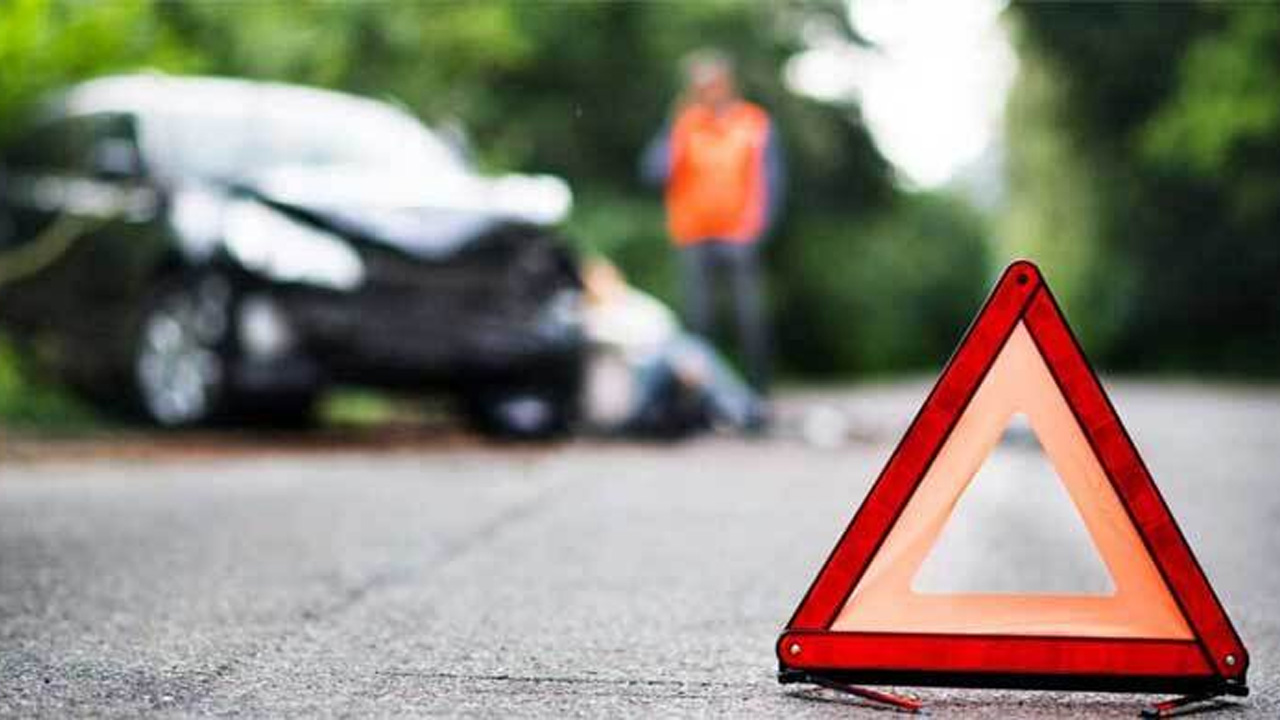 আফগানিস্তানে সড়ক দুর্ঘটনায় নিহত ৫২