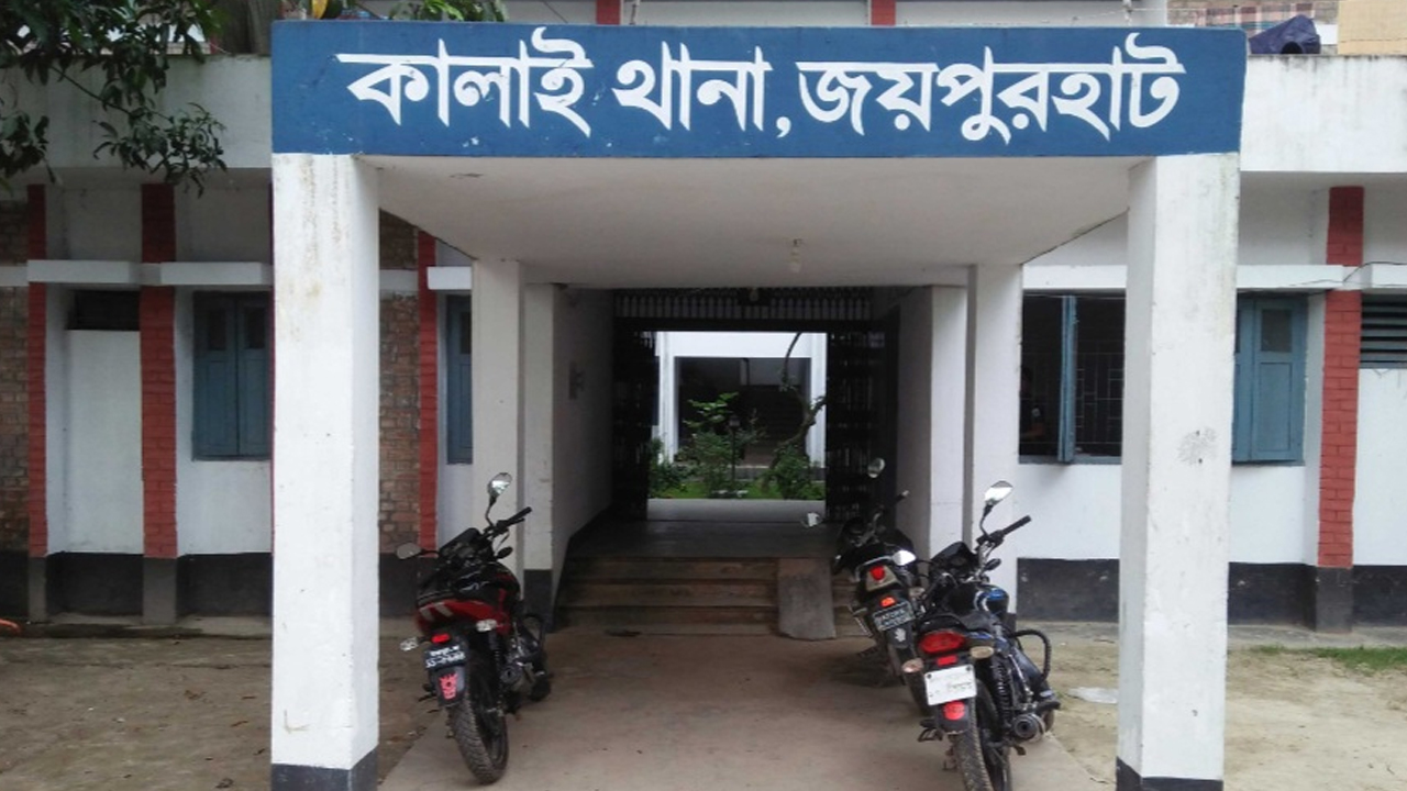 পুকুর থেকে পাহাড়াদারের মরদেহ উদ্ধার