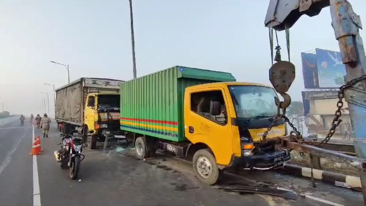 ঘন কুয়াশা: মুন্সীগঞ্জে সড়ক দুর্ঘটনায় নিহত ১