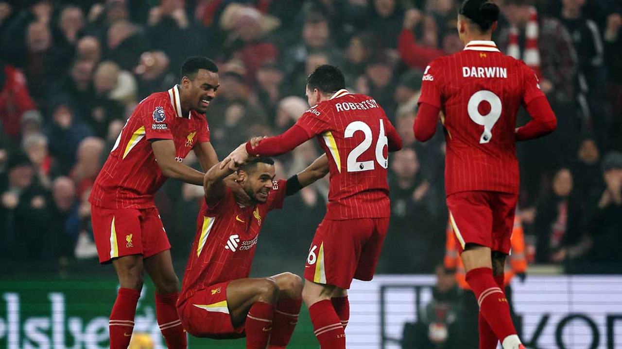 লেস্টার সিটির বিপক্ষে ৩-১ গোলের জয় পেল লিভারপুল