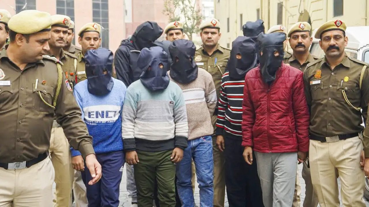 ভারতে ১৩ বাংলাদেশি নাগরিক গ্রেপ্তার