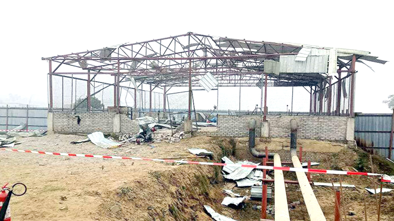 আকিজ বেভারেজ কারখানায় সিলিন্ডার বিস্ফোরণে নিহত ৪