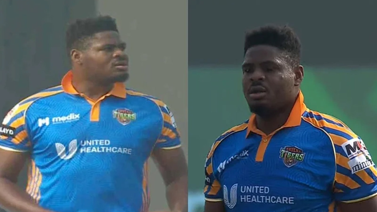 ১ বলে ১৫ রান দিয়ে বিপিএলে বিশ্বরেকর্ড