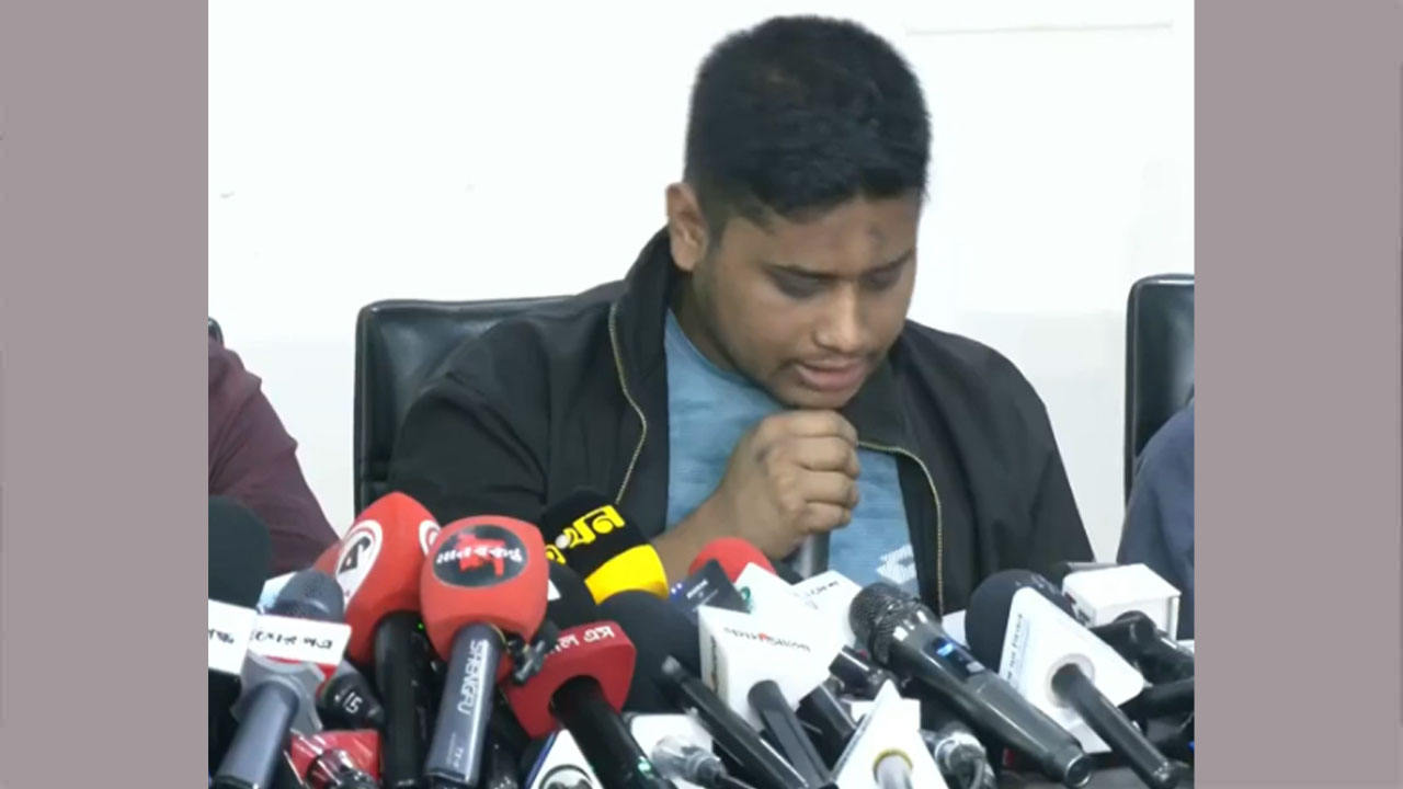 বৈষম্যবিরোধী ছাত্র আন্দোলনের আহ্বায়ক হাসনাত আব্দুল্লাহ। ছবি: সংগৃহীত