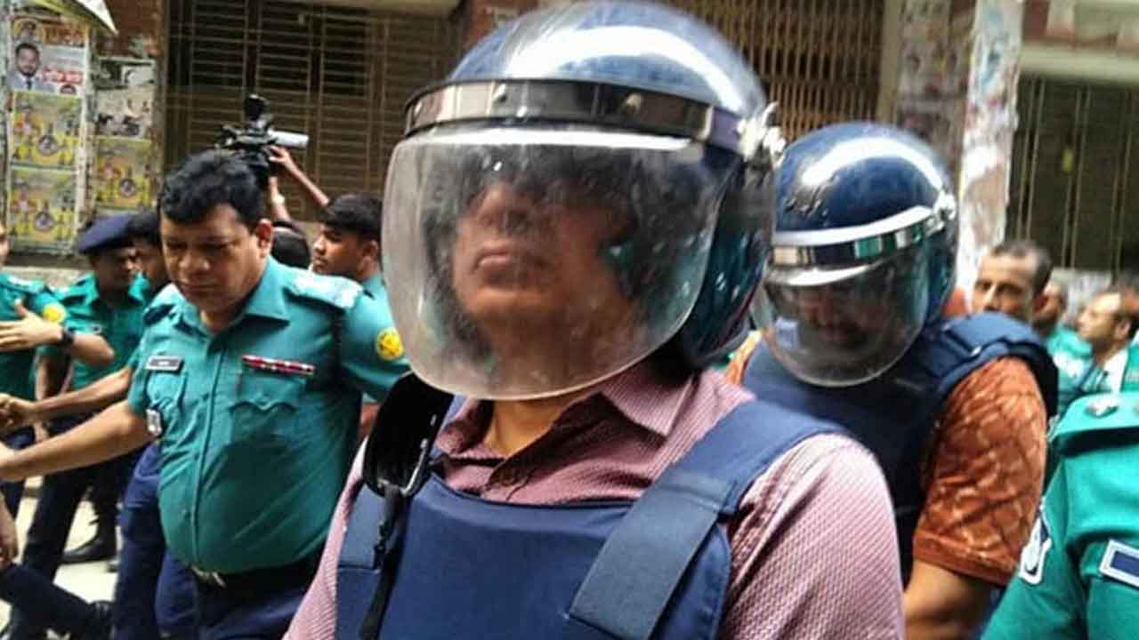 নতুন মামলায় গ্রেপ্তার সাবেক আইজিপি মামুন 