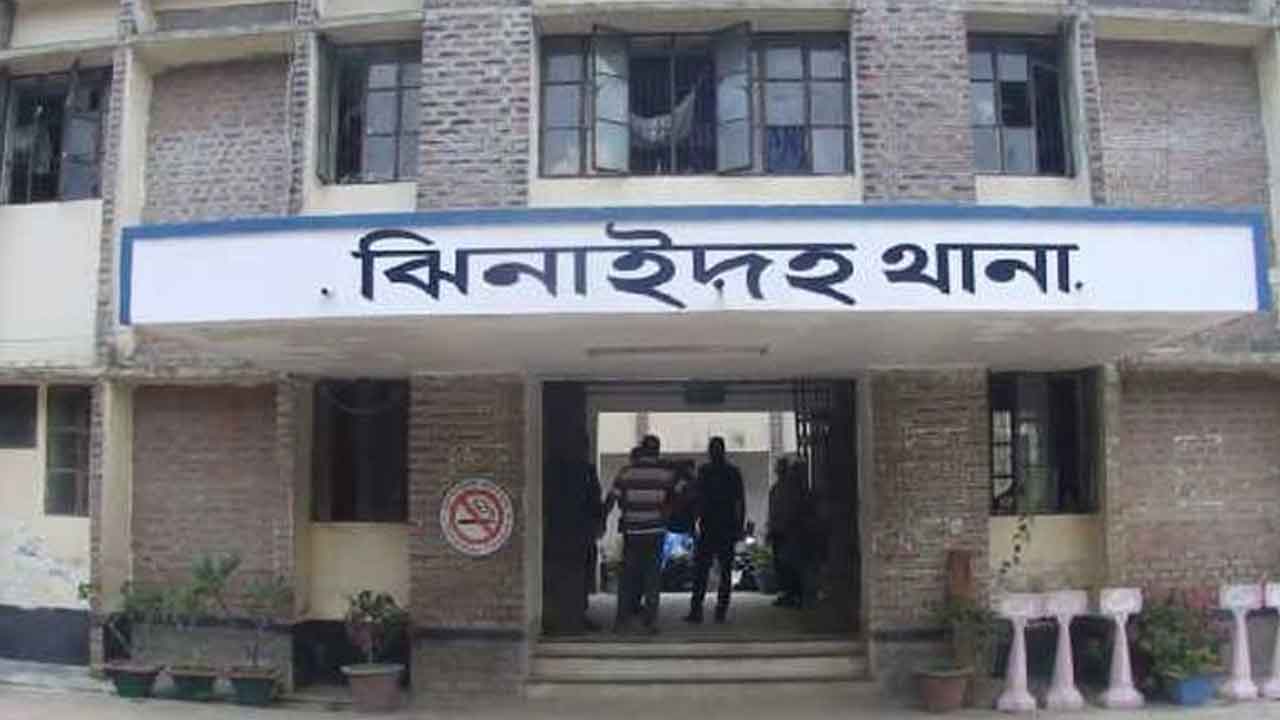 ঝিনাইদহে প্রতিপক্ষের মলায় আহত ২, ককটেল বিষ্ফোরণ