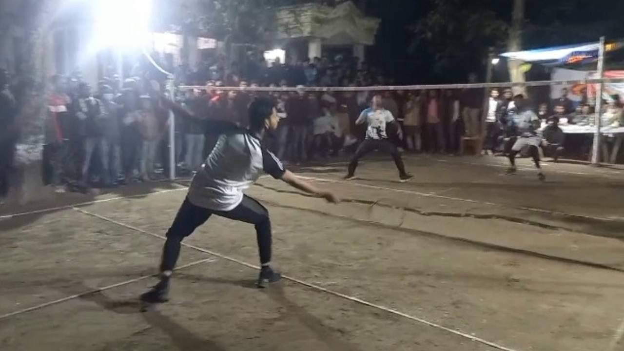 শহীদ জিয়া স্মৃতি ব্যাডমিন্টন টুর্নামেন্ট অনুষ্ঠিত