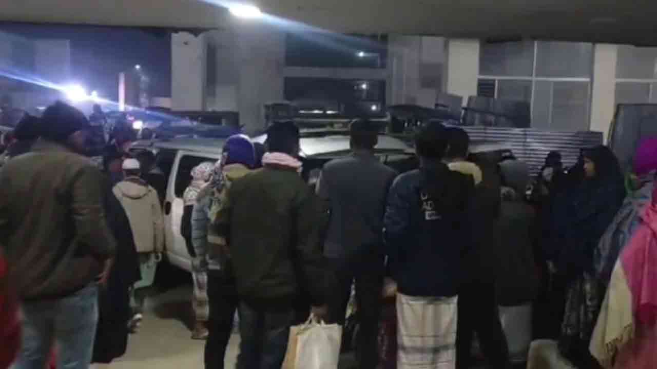 নেত্রকোনায় মোটরসাইকেল, লেগুনা ও লরির ত্রিমুখি সংঘর্ষে নিহত ২