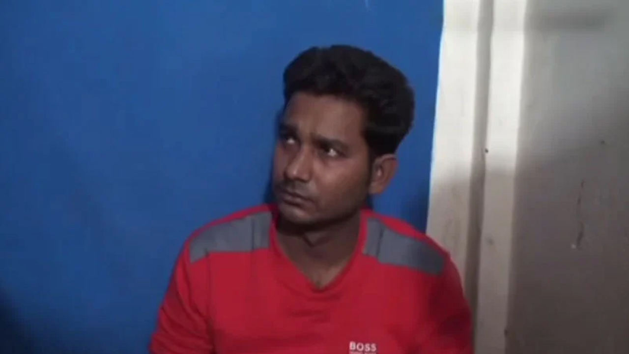 অভিযুক্ত স্টুডিওর কর্মচারী হাসান। ছবি: সংগৃহীত