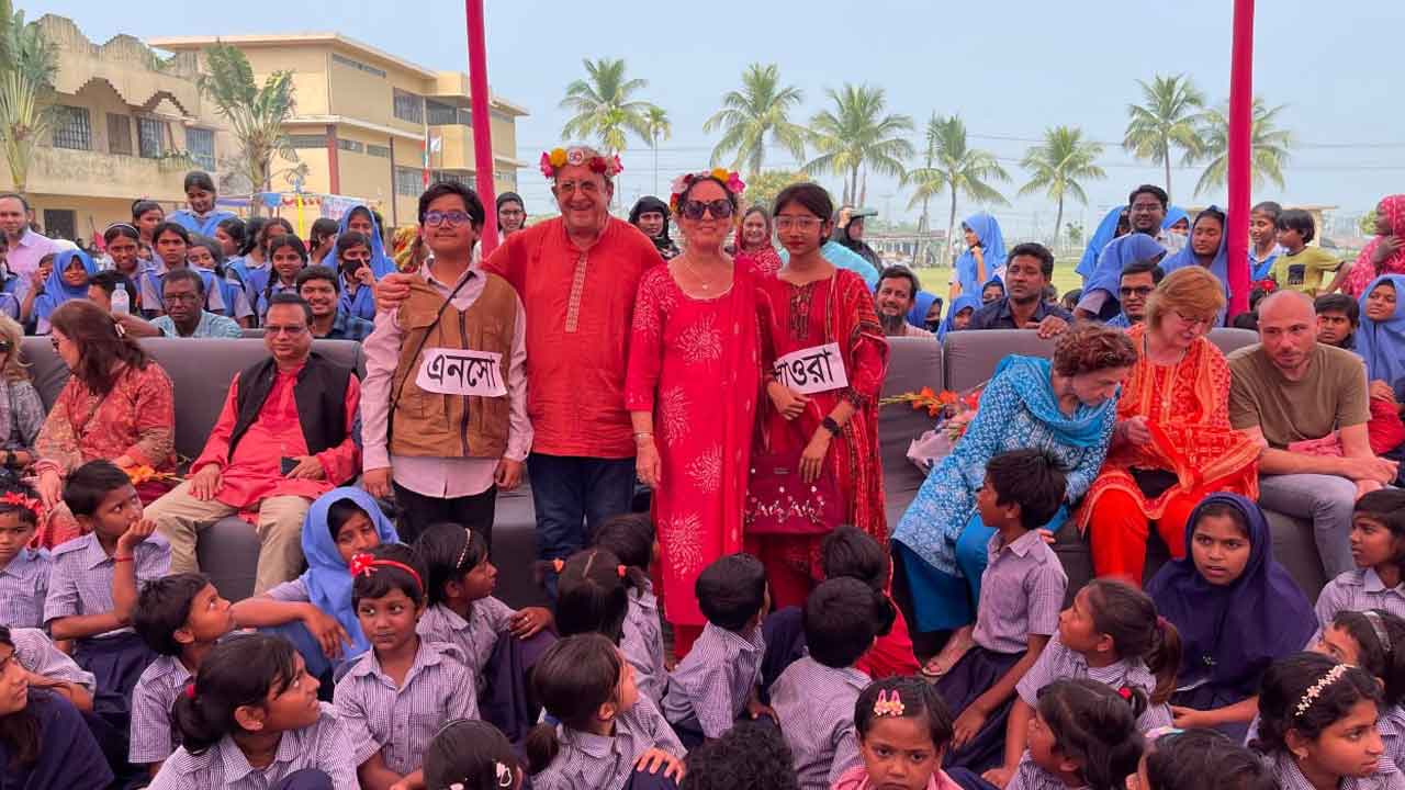বাংলাদেশকে ভালবেসে নিঃস্বার্থ মানবসেবায় কাটালেন অর্ধশত বছর