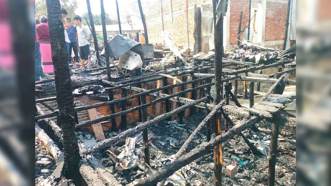 খাগড়াছড়ি দীঘিনালার লারমা স্কোয়ারে ফের আগুনে ক্ষয়ক্ষতি