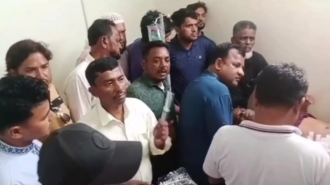 ভিডিও থেকে নেওয়া