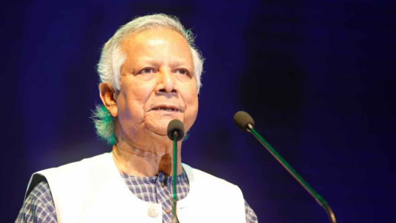 বিনিয়োগ সম্মেলনে যোগ দিয়েছেন প্রধান উপদেষ্টা