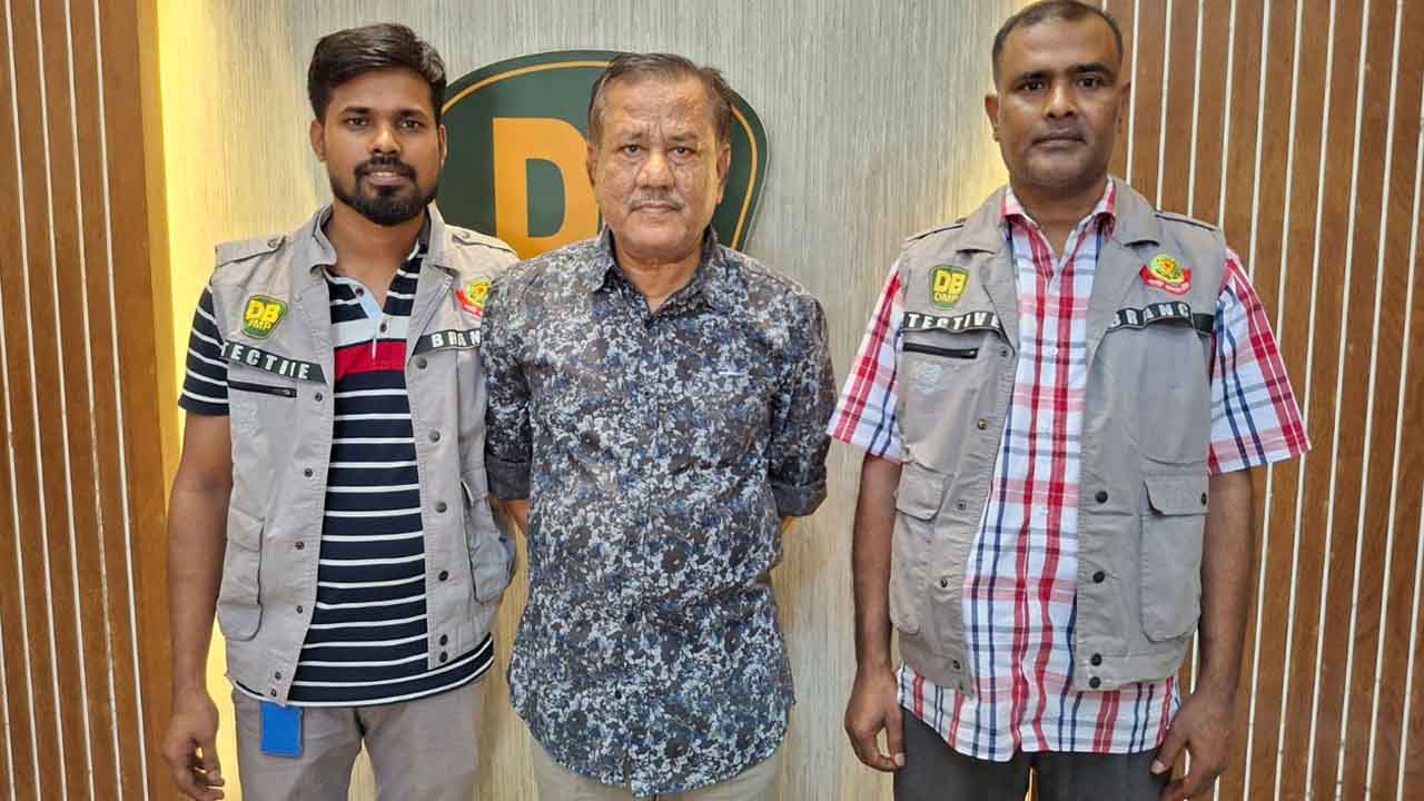 ডিএনসিসির ১২ নম্বর ওয়ার্ডের সাবেক কাউন্সিলর মুরাদ গ্রেপ্তার