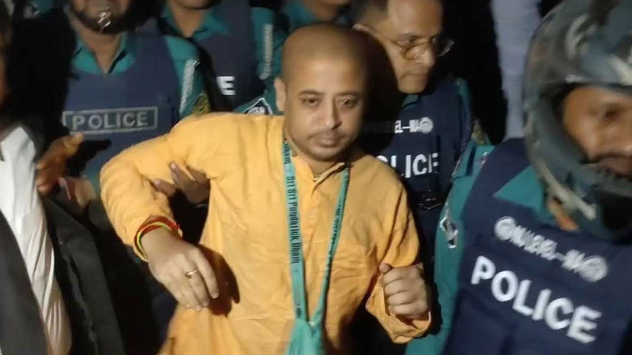 চিন্ময় দাসের জামিন চেম্বারে স্থগিত