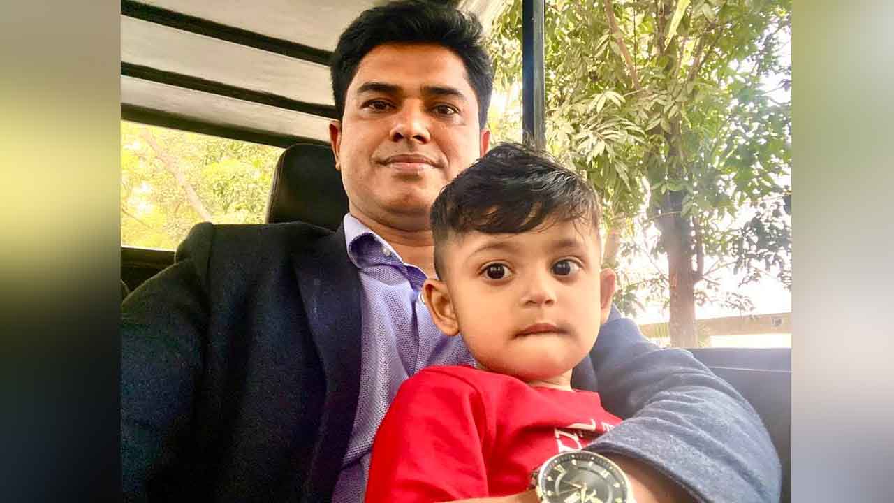 নরসিংদীতে দেশ টেলিভিশনের সাংবাদিকের ওপর হামলা