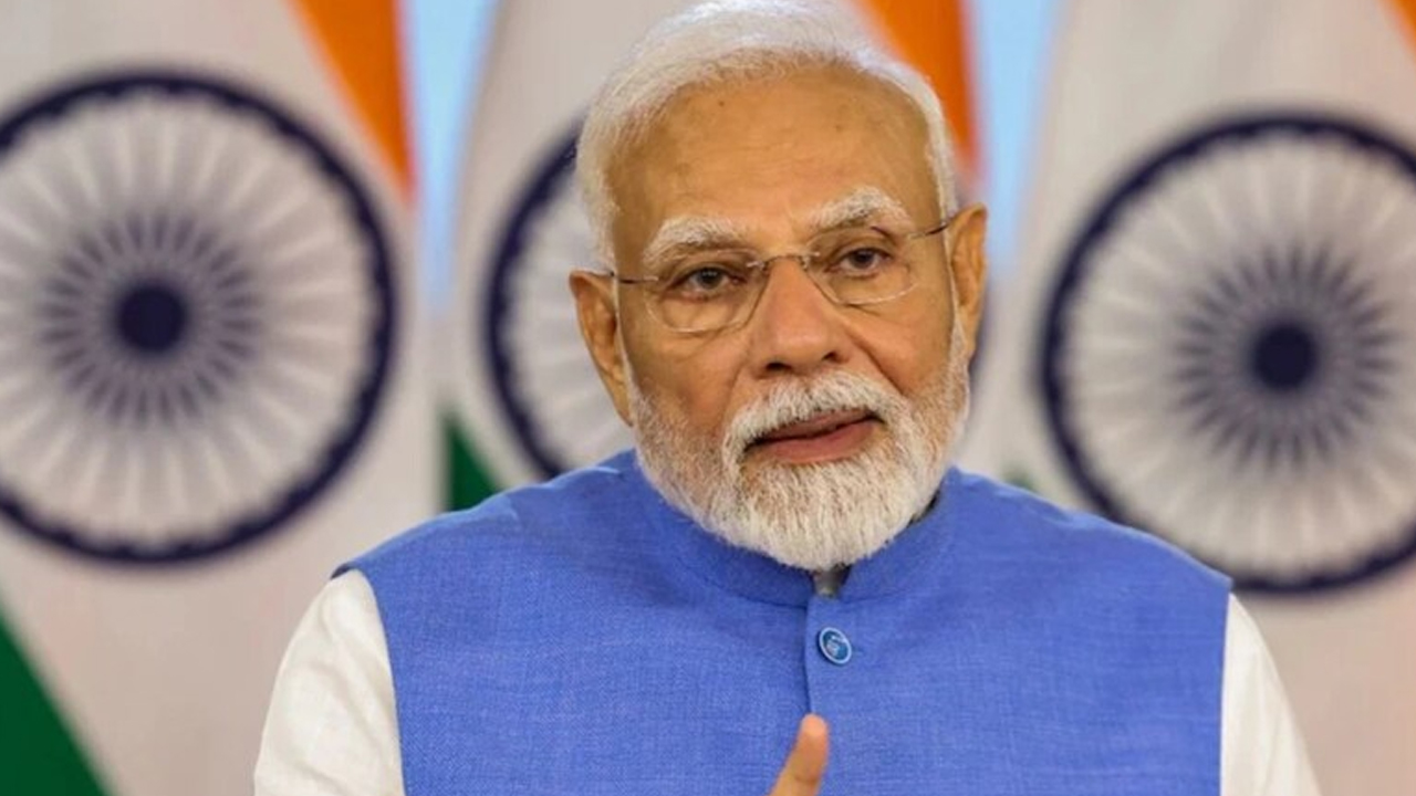 পাকিস্তান ইস্যুতে সেনাবাহিনীর প্রতি কড়া বার্তা মোদির