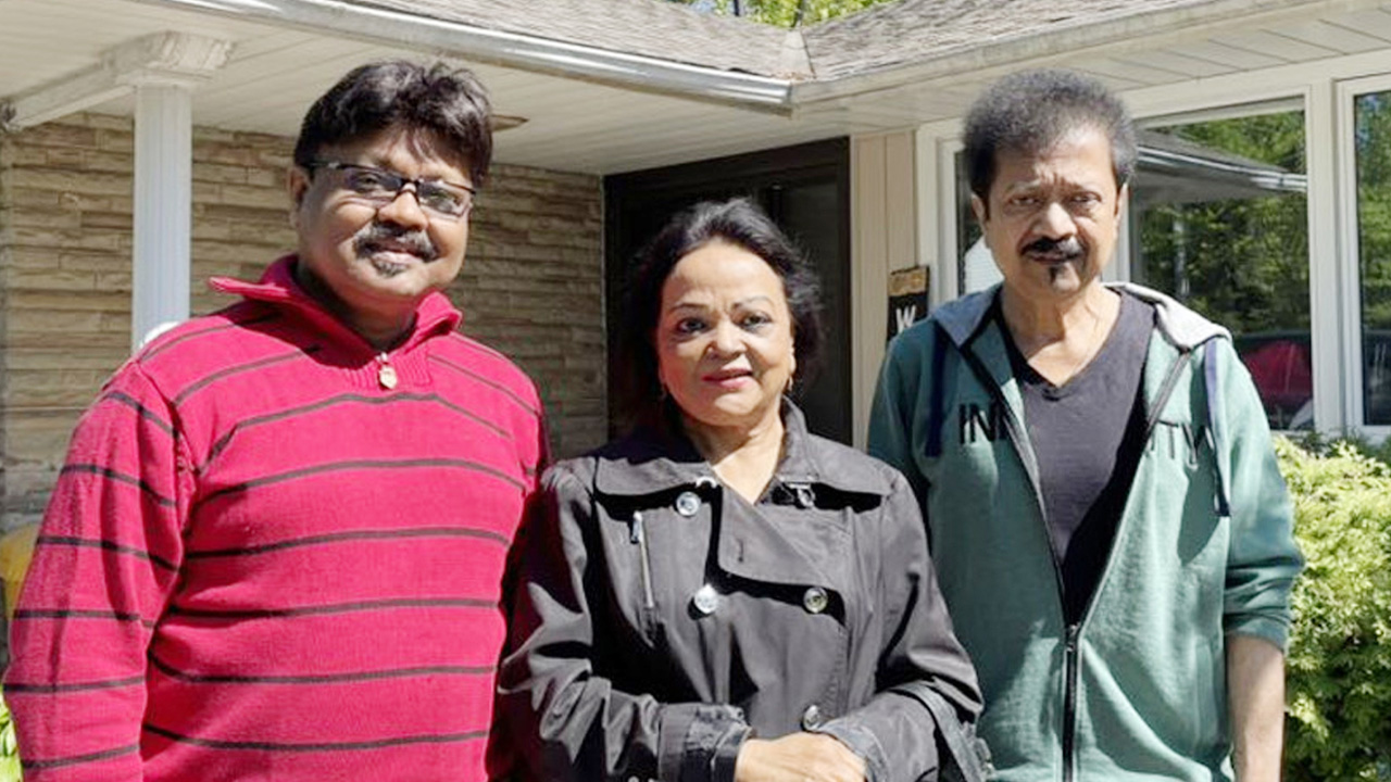 কানাডায় কুমার বিশ্বজিতের ছেলেকে দেখতে গেলেন সাবিনা ইয়াসমিন