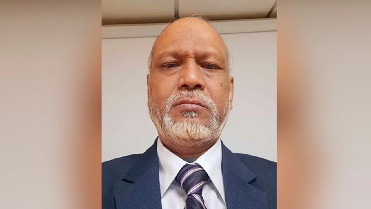 কুয়েটের অন্তর্বর্তীকালীন উপাচার্যেরও পদত্যাগ