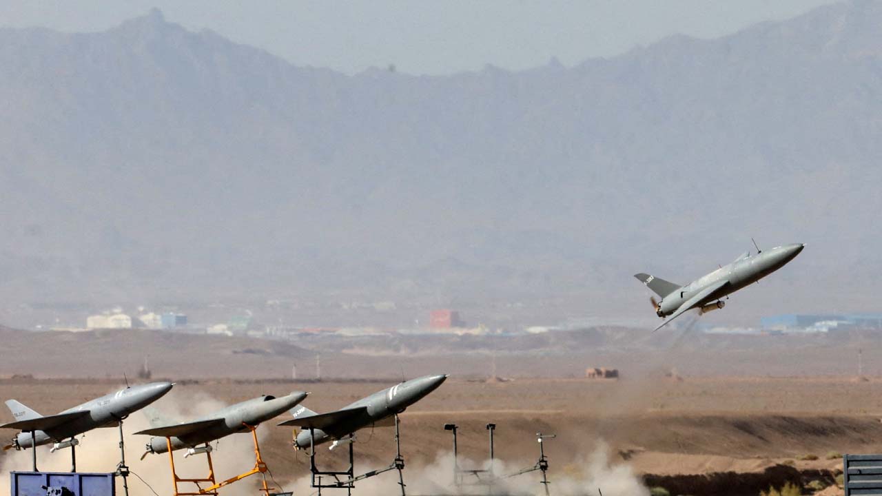 ইসরায়েলে পাল্টা হামলা শুরু করল ইরান