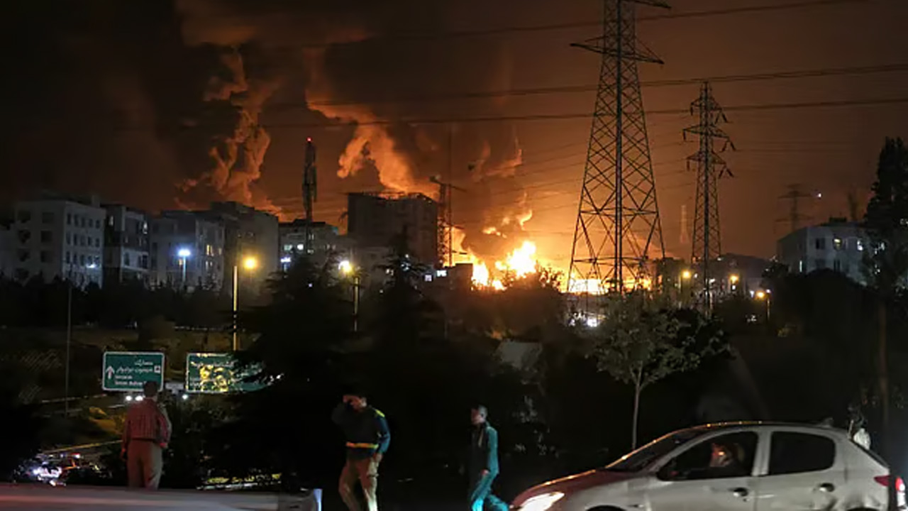 তেহরানে ইরানের প্রতিরক্ষা মন্ত্রণালয়ে হামলা, ইসরায়েলে নিহত ৫