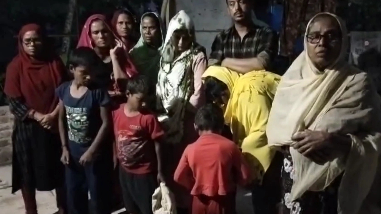 ফেনী সীমান্তে ১১ বাংলাদেশিকে পুশইন বিএসএফের