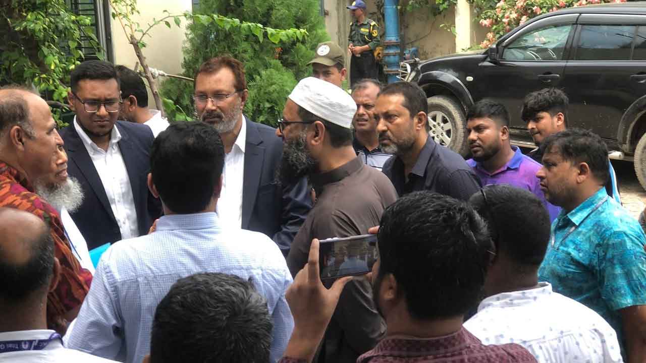 গ্যাস সংকট সমাধানের আশ্বাস পেট্রোবাংলার চেয়ারম্যানের