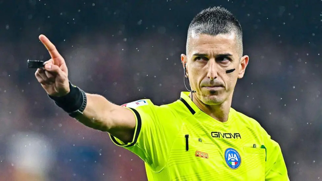 রেফারিকে হেনস্তা করলেই জেল