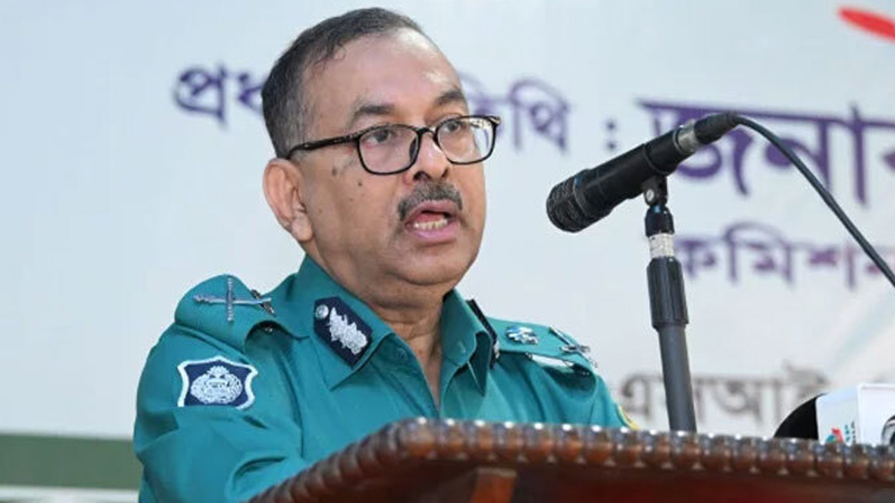 কোনো ধরনের মব জাস্টিসকে প্রশ্রয় দেওয়া হবে না: ডিএমপি কমিশনার