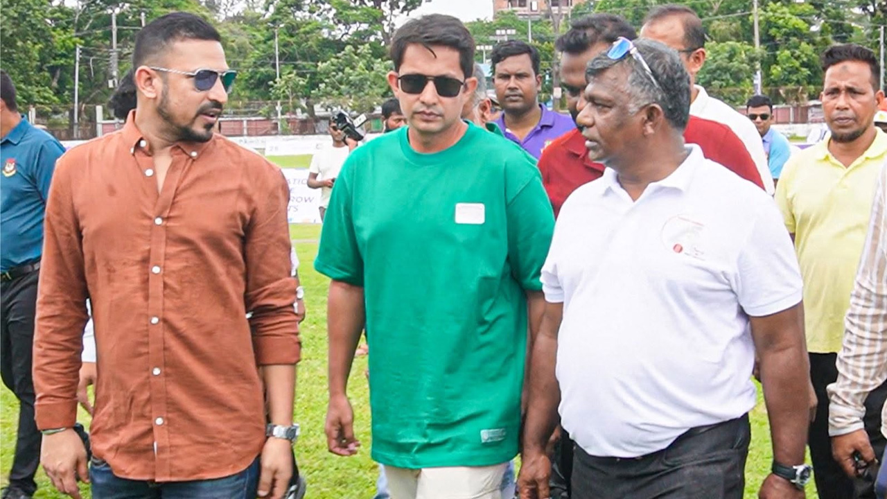 ফেসবুক থেকে নেওয়া