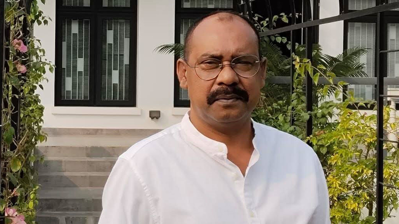নওগাঁ জেলা যুবলীগ সভাপতি গ্রেপ্তার