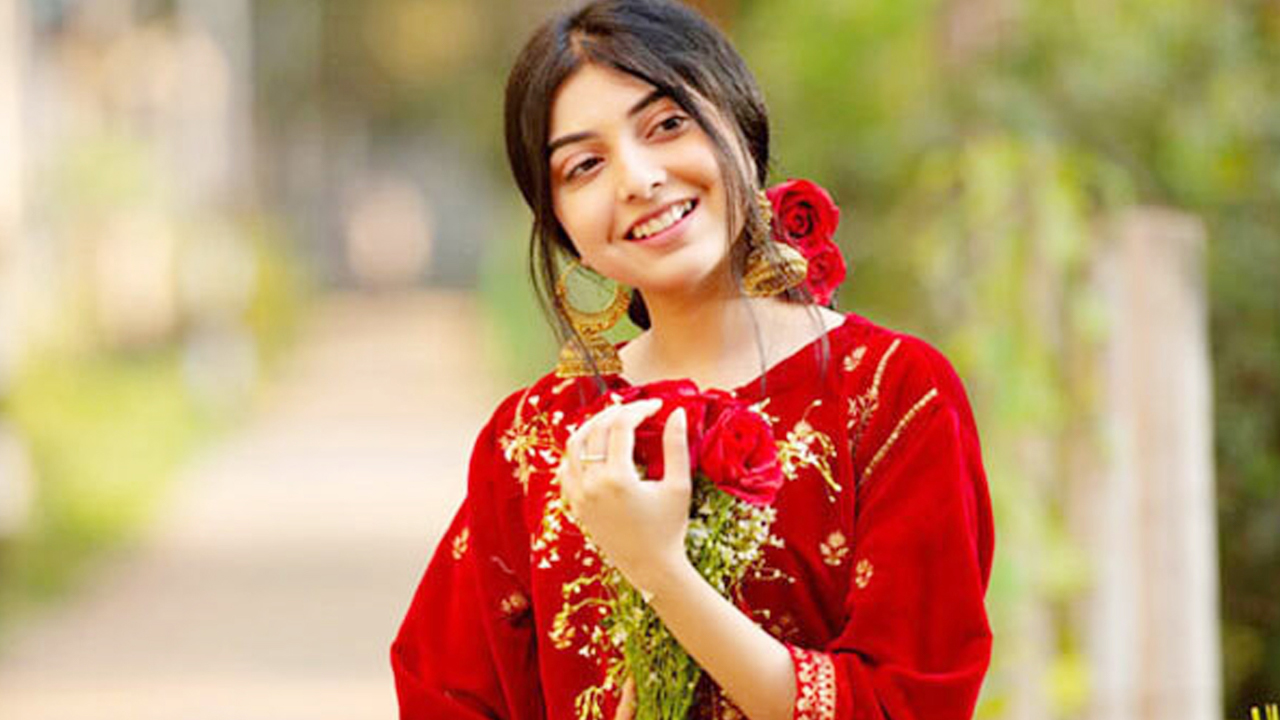 &lsquo;তিনি শুধু একজন শিক্ষক নন&mdash;তিনি এই দেশের সত্যিকারের বীর&rsquo;