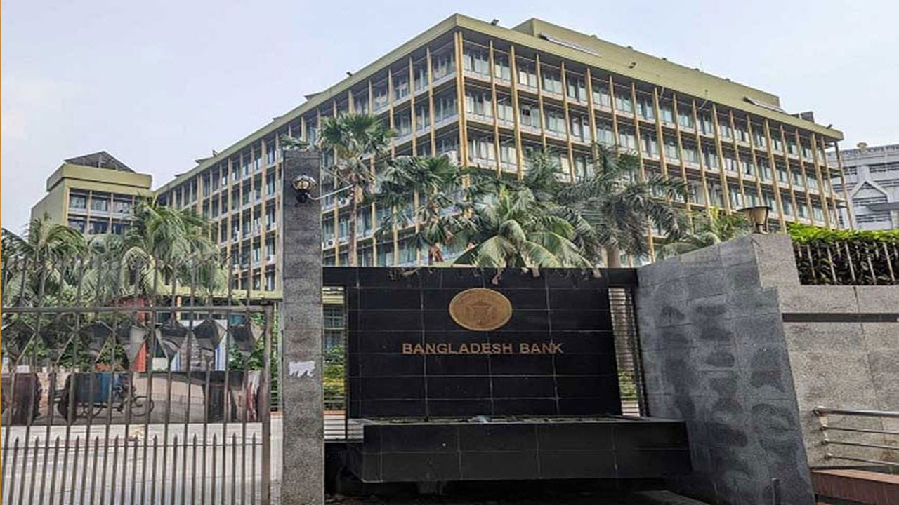 মূল্যস্ফীতি আবারও লাগামহীন হওয়ার শঙ্কা