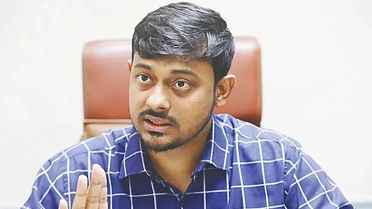 শোকজ নোটিশের জবাব দিলেন নাসীরুদ্দীন পাটোয়ারী