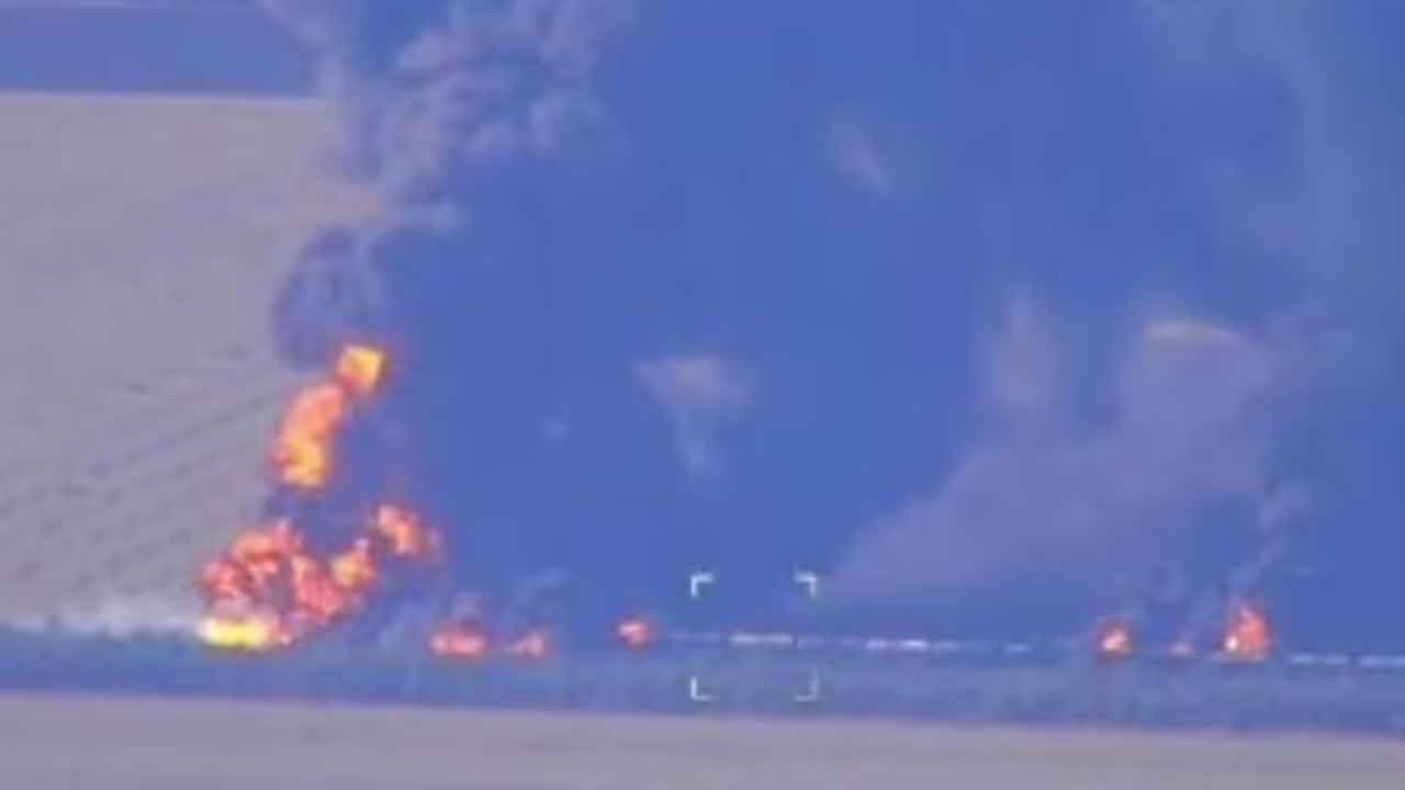 শান্তি আলোচনার মাঝেই রাশিয়ার ট্রেনে ইউক্রেনের হামলা