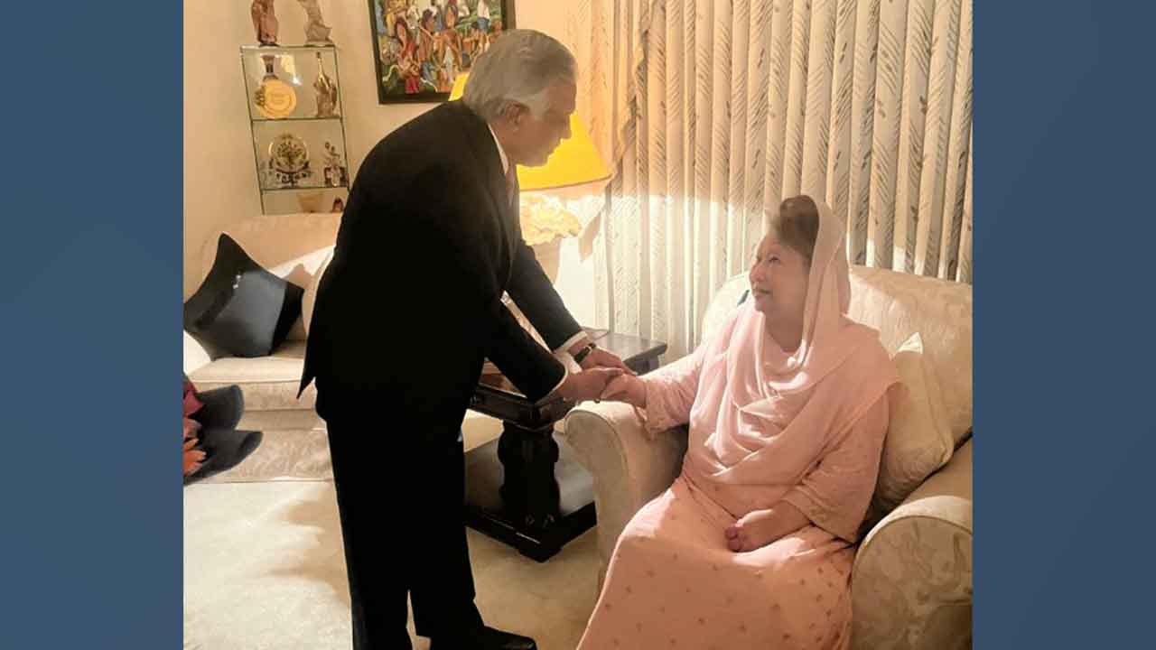 খালেদা জিয়ার সঙ্গে দেখা করতে ফিরোজায় পাকিস্তানের পররাষ্ট্রমন্ত্রী
