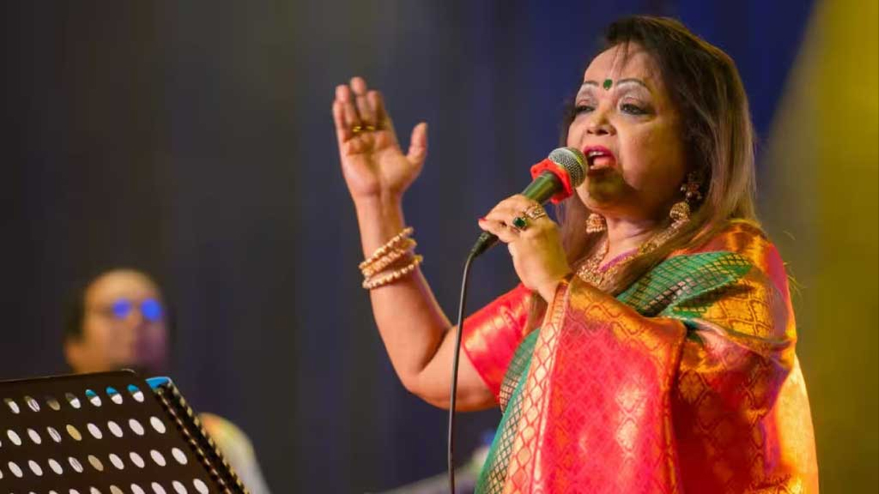 গানের পাখি সাবিনা ইয়াসমিনের ৭২তম জন্মদিন আজ